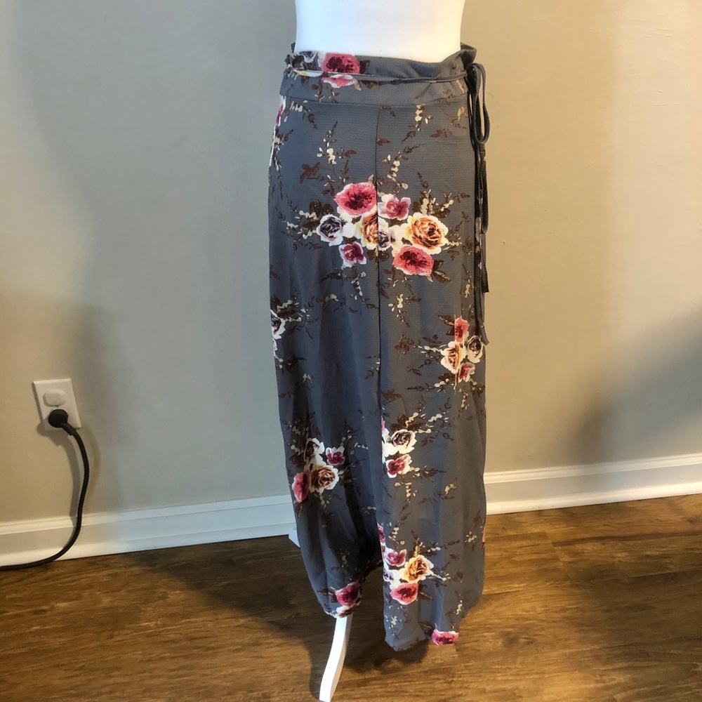 NWOT Slimming Floral Long Wrap Around Skirt - Picture 3 of 16